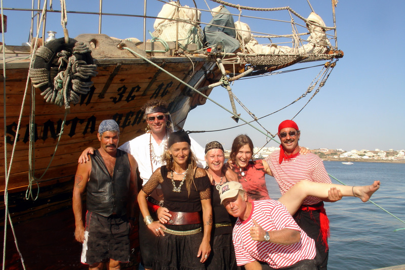 Santa Bernarda Crew - Ship Tour Benagil