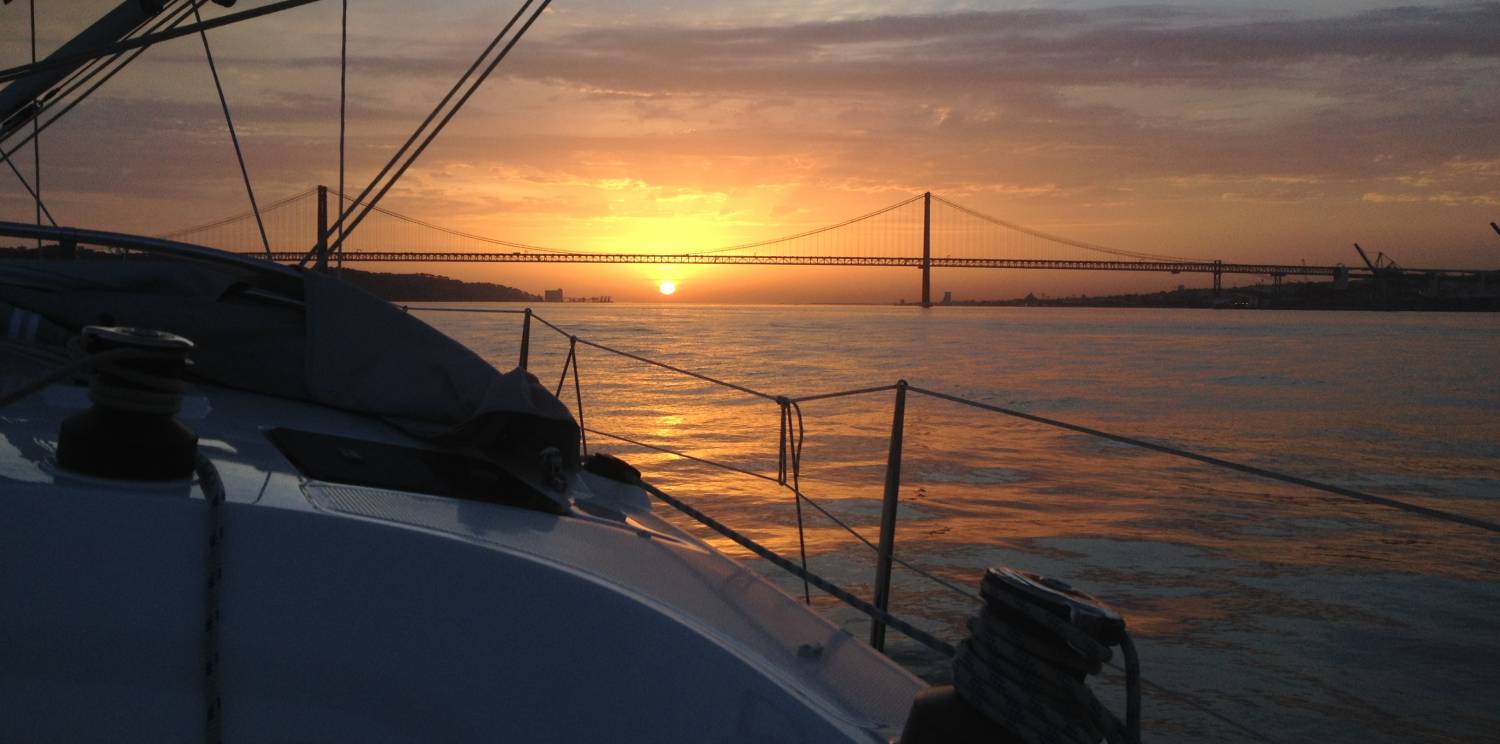 Sunset Lisbon Sailing Tour