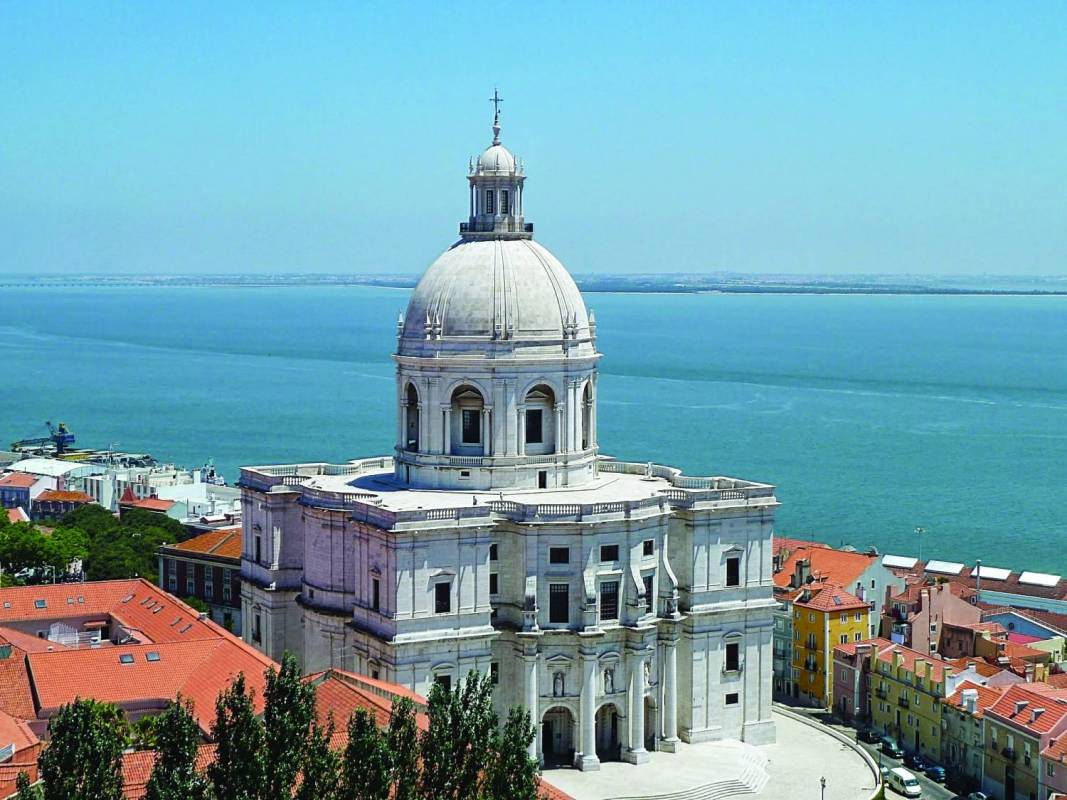 Lisbon Tuk Tuk Historical Tour