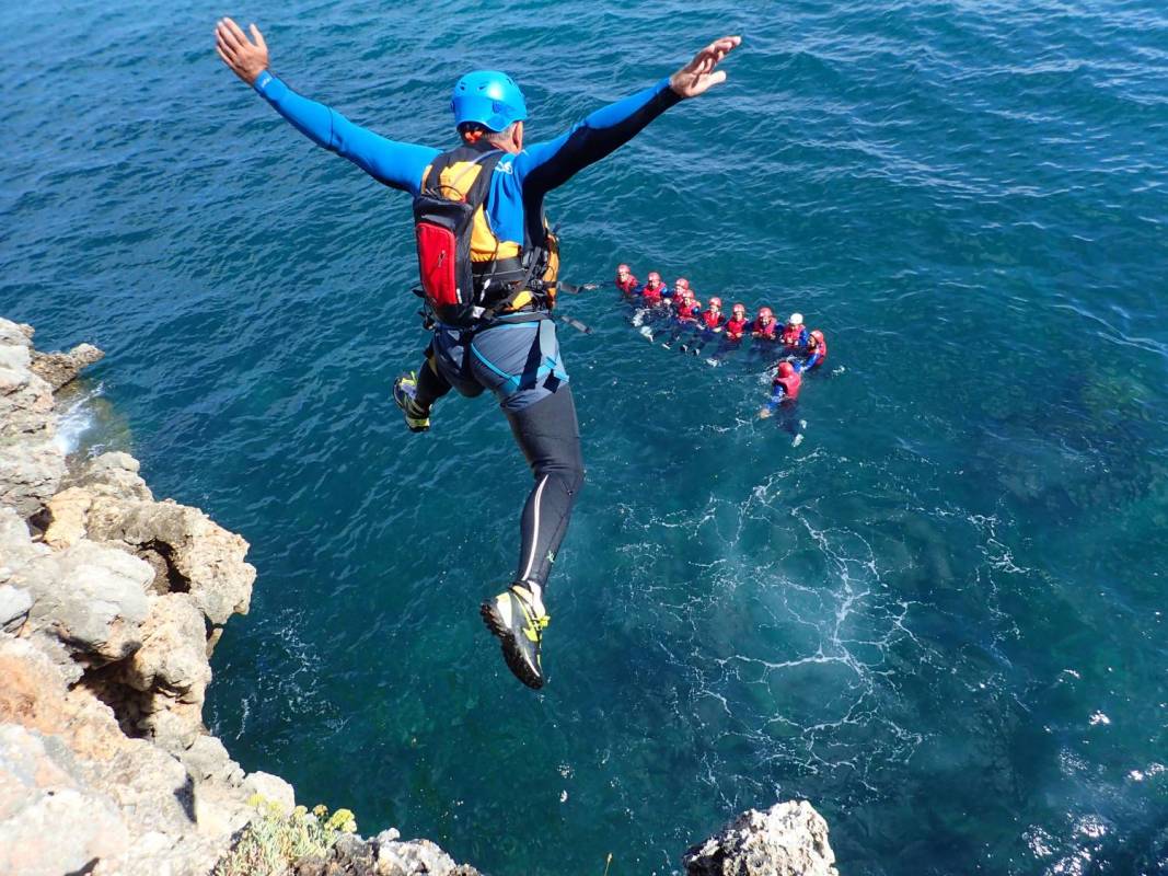 Coasteering In Arrábida