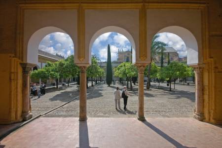 Cordoba Mosque Et Le Quartier Juif Officiel De La Visite À Pied