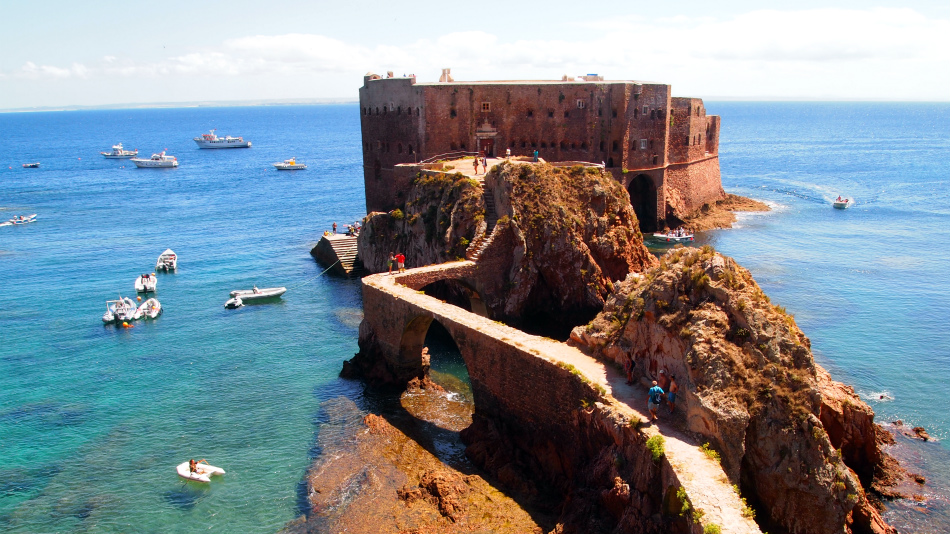 Atlantic Frontier - Berlenga Island, Peniche