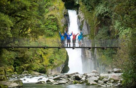 5-Stündiger Milford Track Geführter Spaziergang Zum Giant Gate Wasserfall
