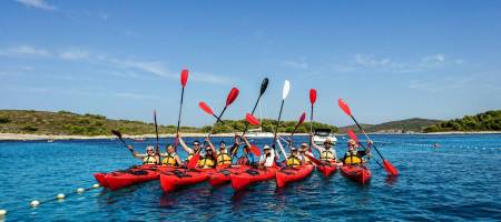 Quotidien En Kayak De Mer Pour Les Îles Pakleni