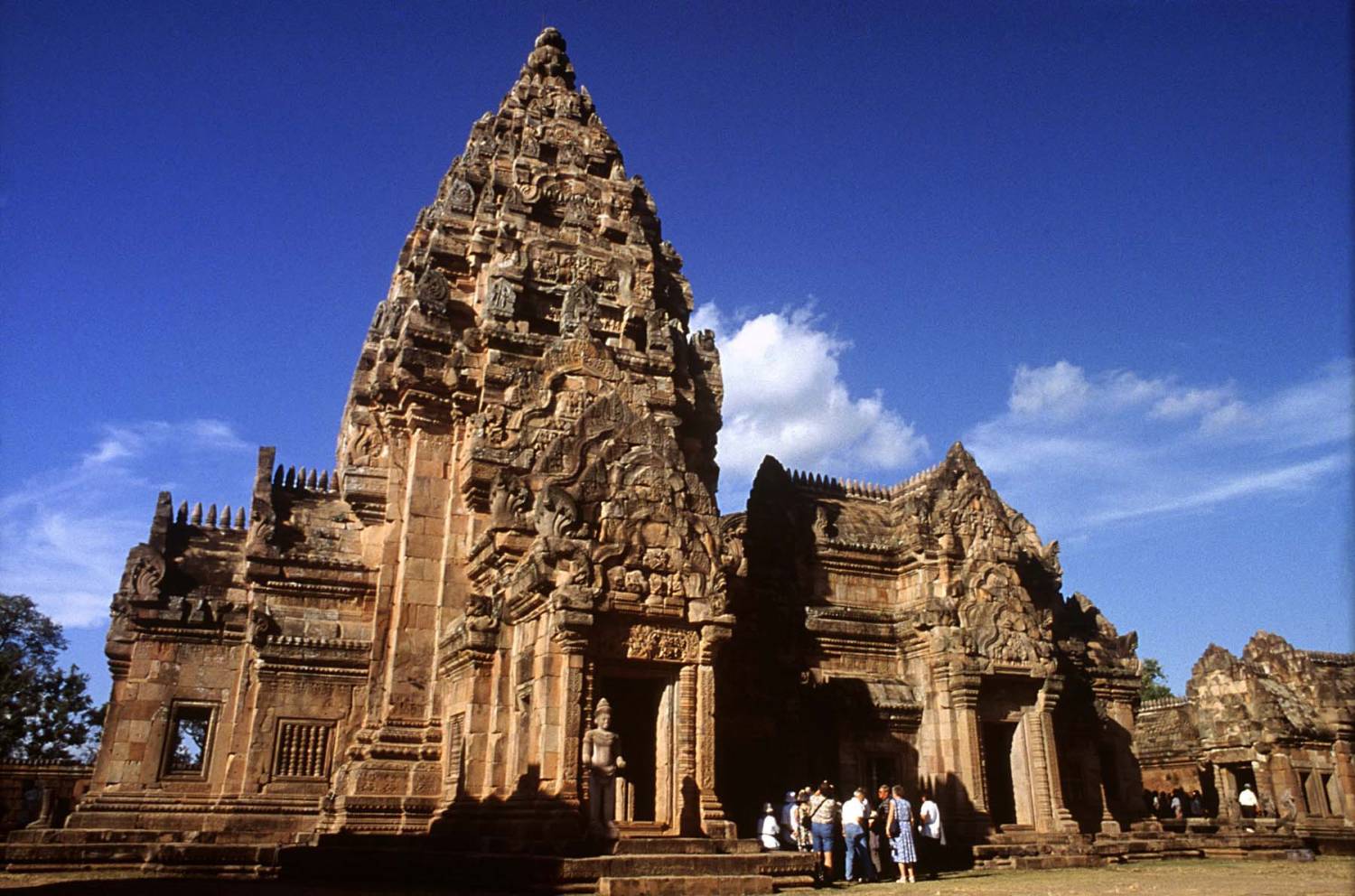 Prasat District Top Tours and Trips