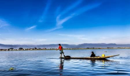 Half Day Explore Along The Shore Of Inle Lake By Bike