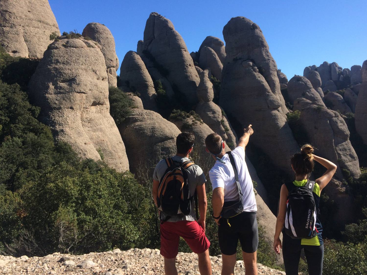 Von Barcelona: Montserrat Naturpark Wandern Und Halbtagestour Kloster | experitour.com