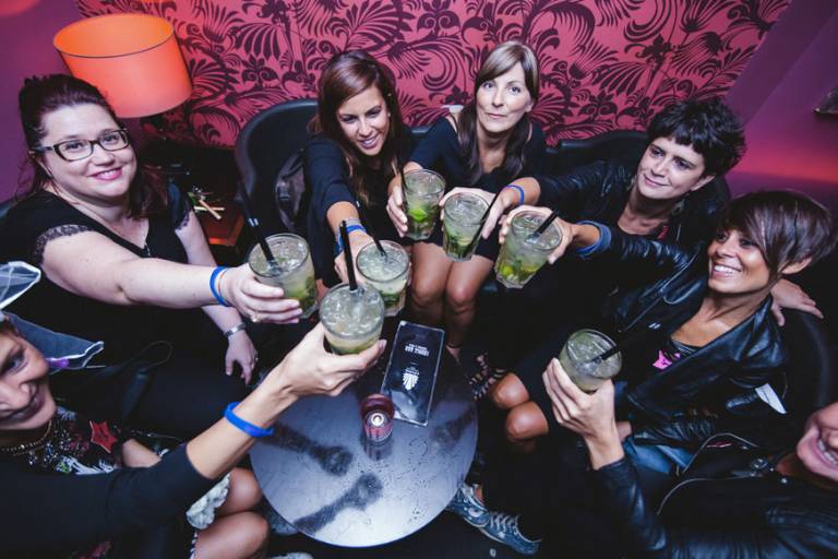 ONE SKEIN-Lion Brand Yarn Lion Chenille 85g 174yds 100%Acrylic Black