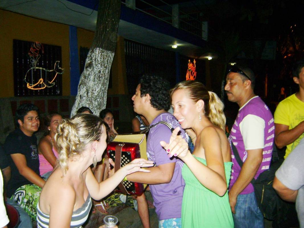 medellin salsa
