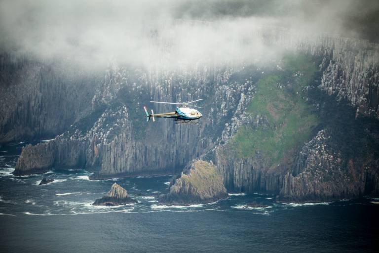 Two Capes And Tasman 30 Min Scenic Helicopter Flight In Port Arthur