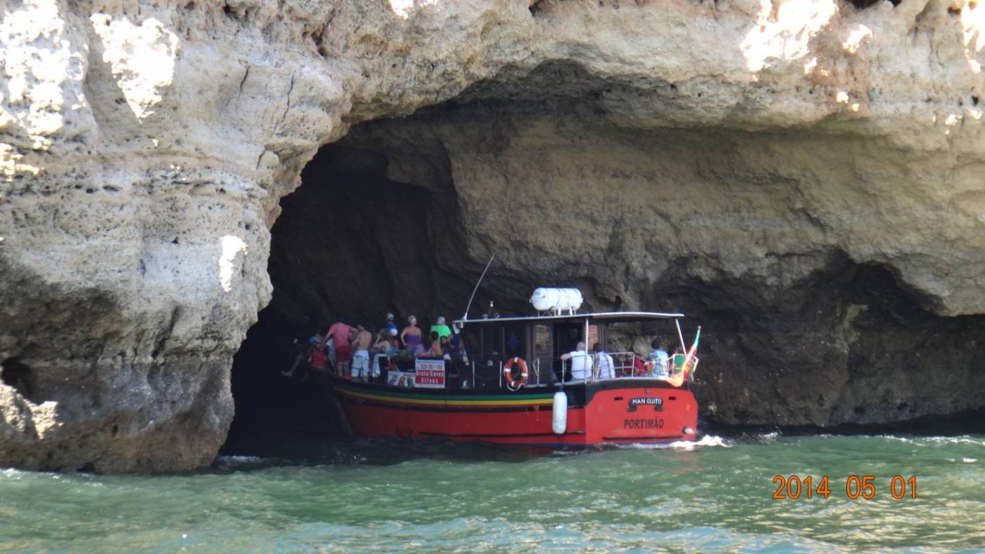 Private Boat Tour From Portimão To The Benagil Caves