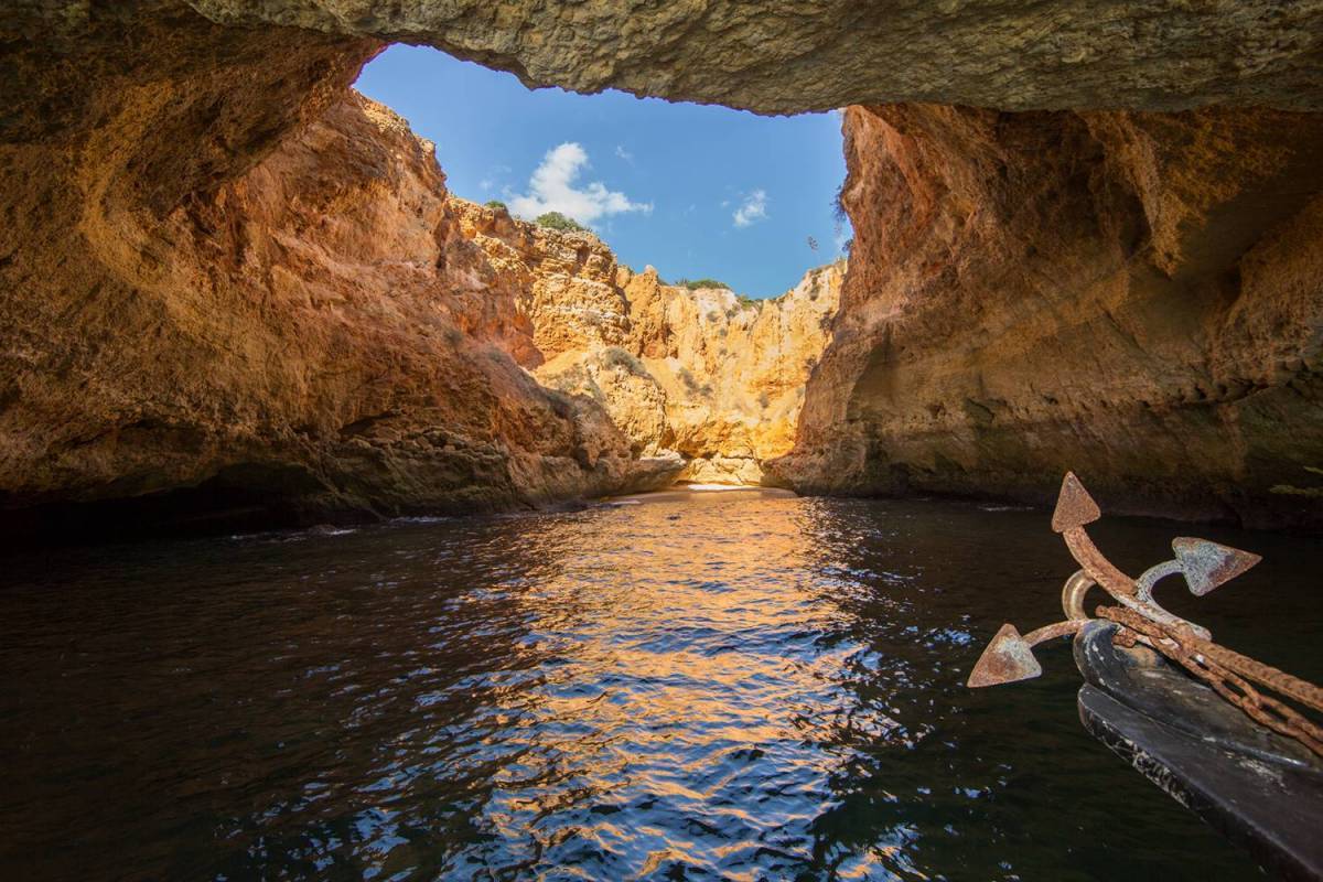 Private Boat Tour From Portimão To The Benagil Caves