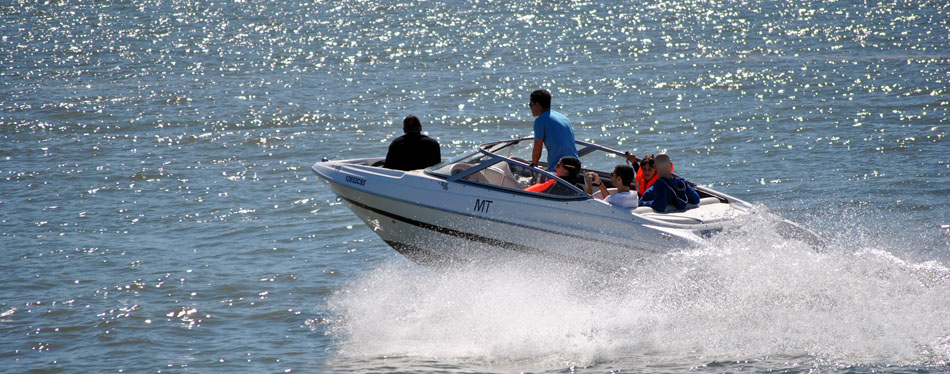 Motorboat Cruise In Lisbon - Fast & Convenient Tour Of Lisbon's Significant Landmarks