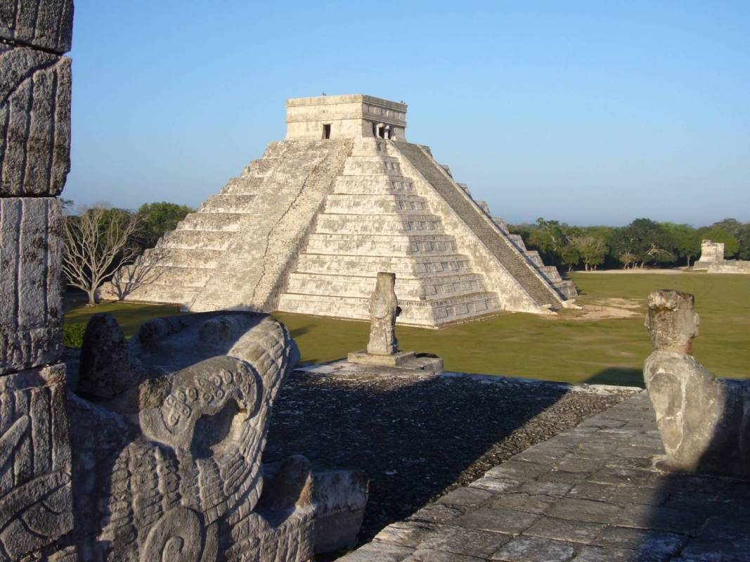 Chichén Itzá, Cenote Ikkil, Izamal Experiências Inesquecíveis