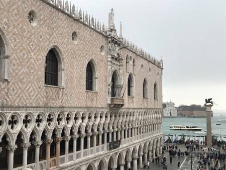 2 Hours Private Tour Inside The Doge’s Palace And San Mark’S Basilca In Venice – Italy