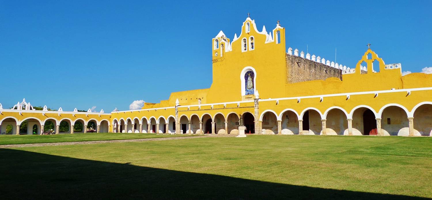 Amazing Izamal Show Light And Sound