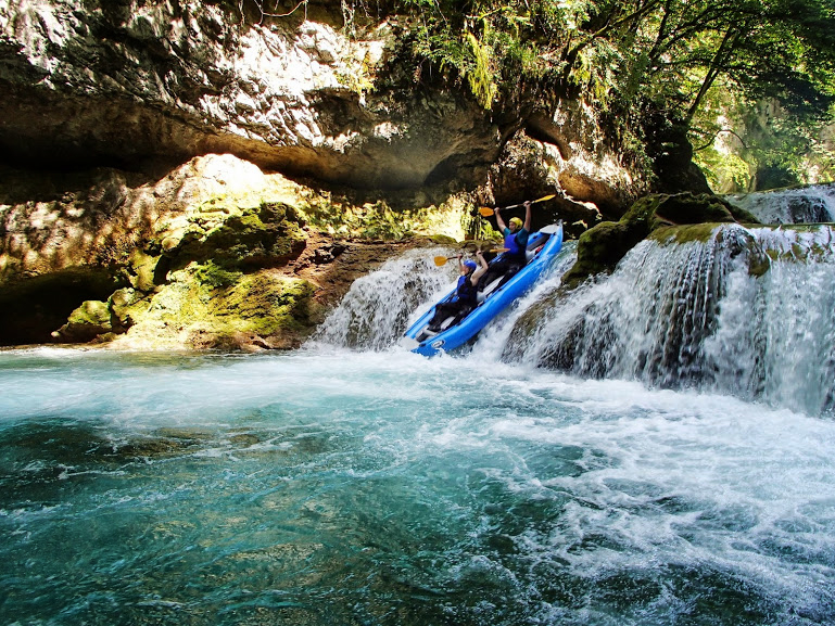 Kayaking Canyon Mreznica