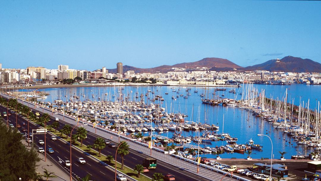 Las Palmas and Botanical Garden and Volcano