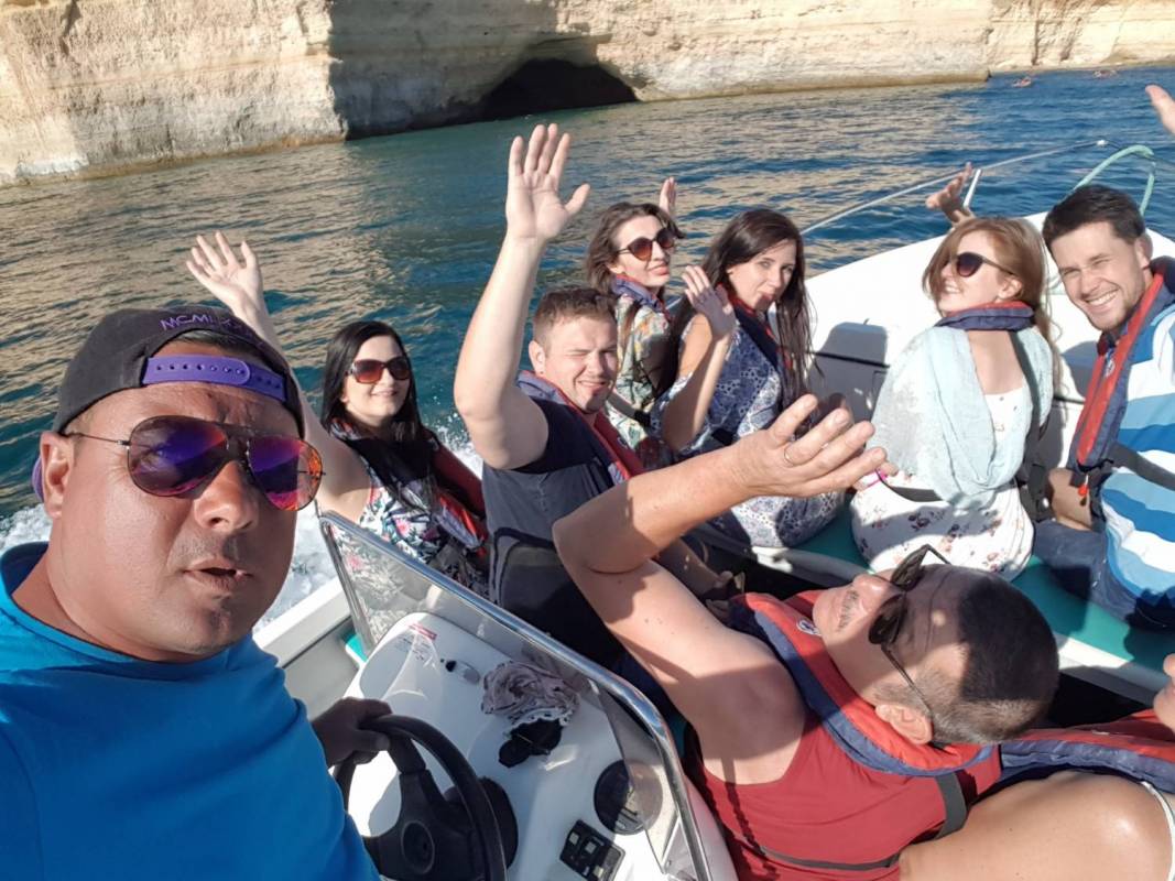 Visit To The Caves Between Portimão And Benagil