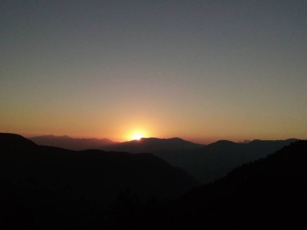 2 Night 3 Days Chisapani - Nagarkot Sunrise Trek