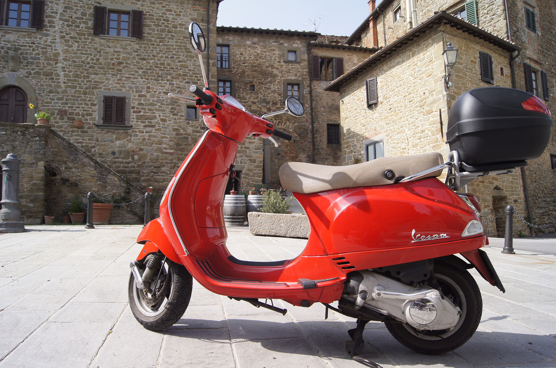 Vespa And Chianti Tour From Siena