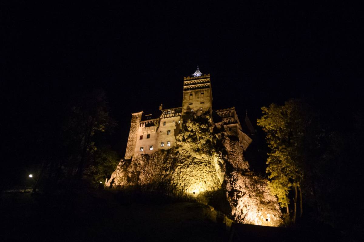 Skip The Line Tickets At Dracula's Castle