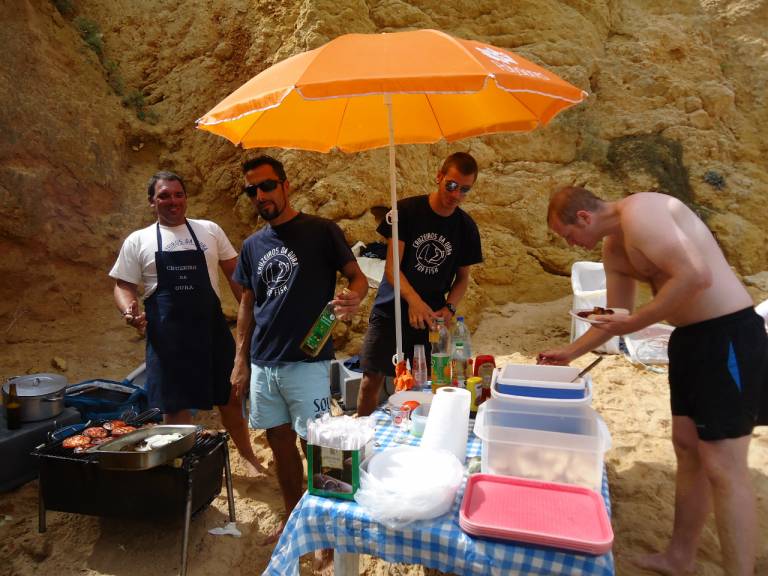 Kayak & Sup Tour From Vilamoura With Visit To The Caves And Bbq On The