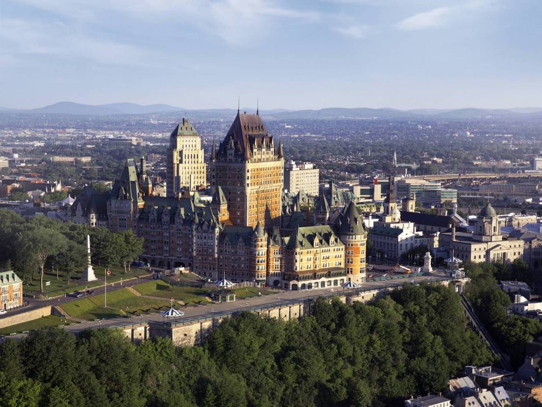 Quebec, The Full Tour