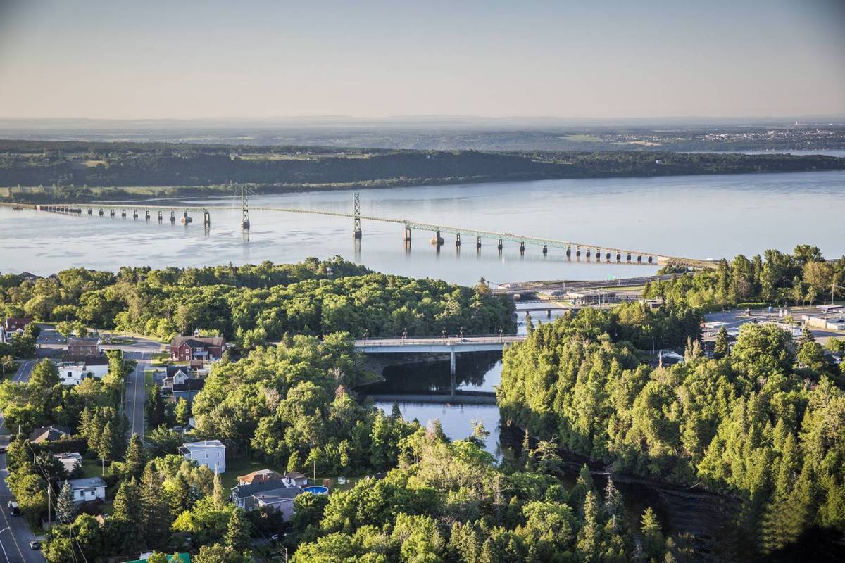 Quebec, The Full Tour