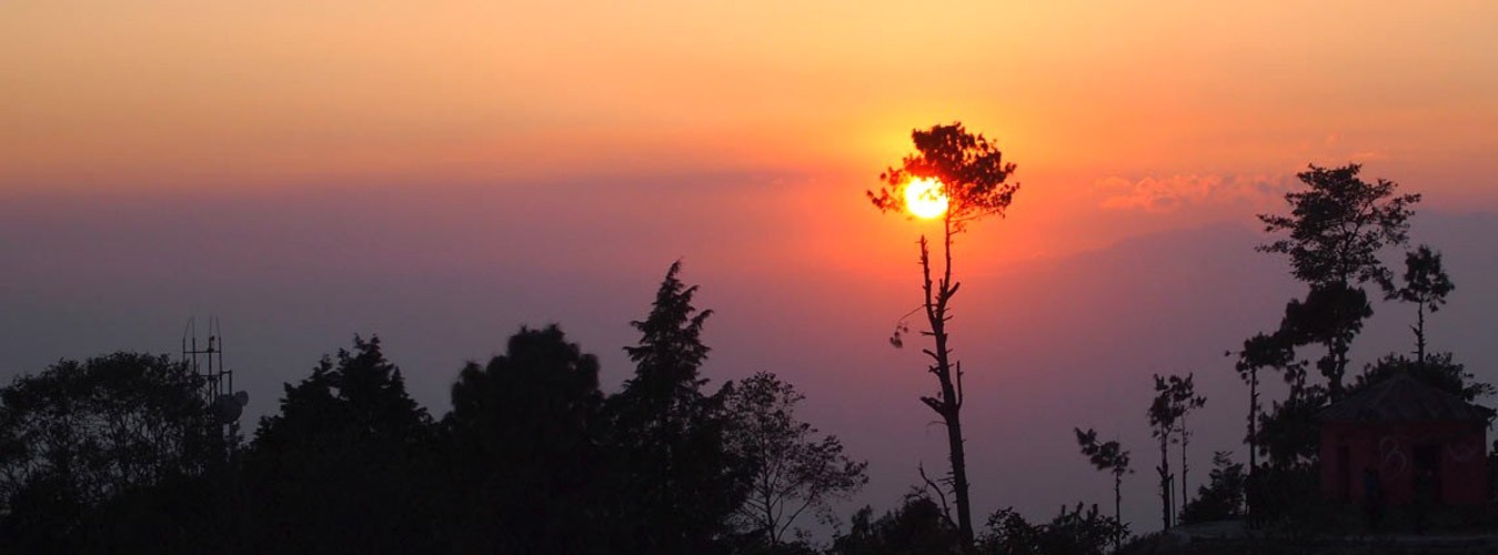 Private Tour To Nagarkot Sunrise and Bhaktapur Durbar Square