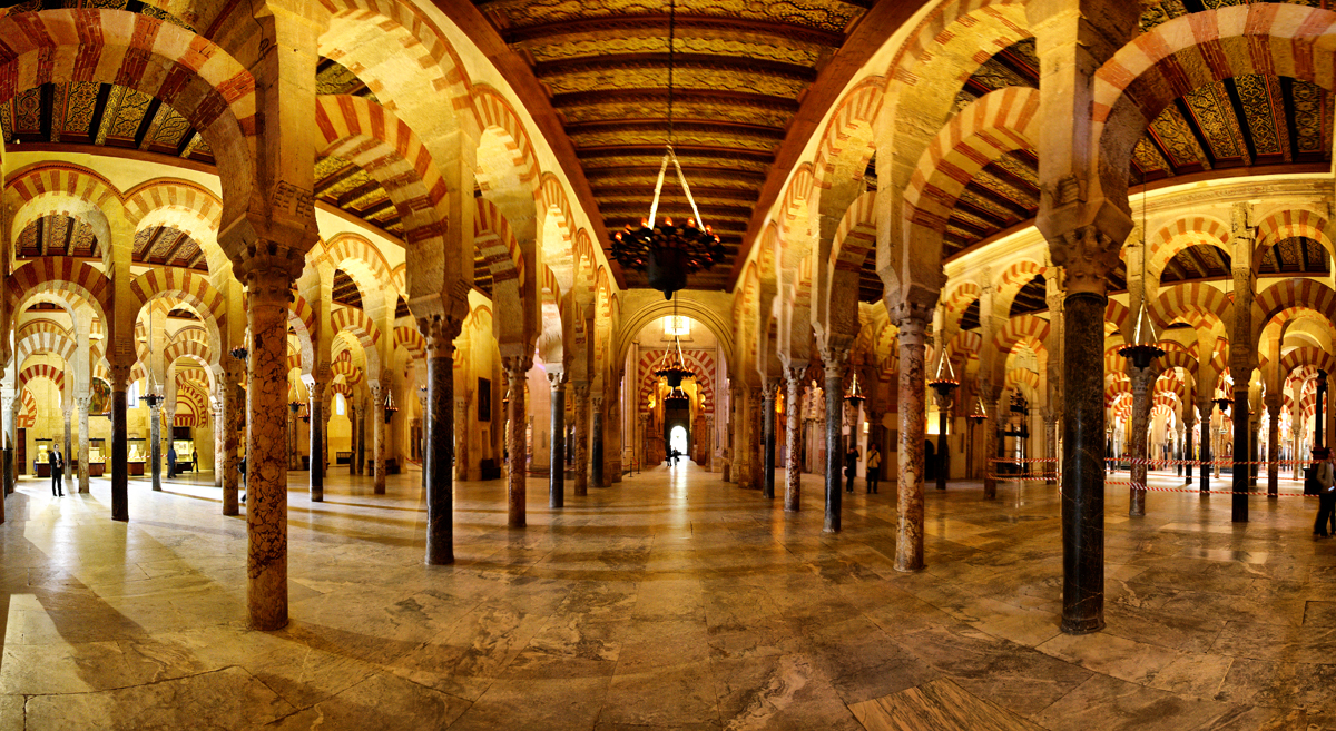 Discovering The Mosque-Cathedral
