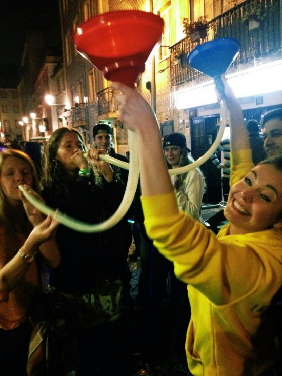 Pub Crawl In Lisbon With Local Guide