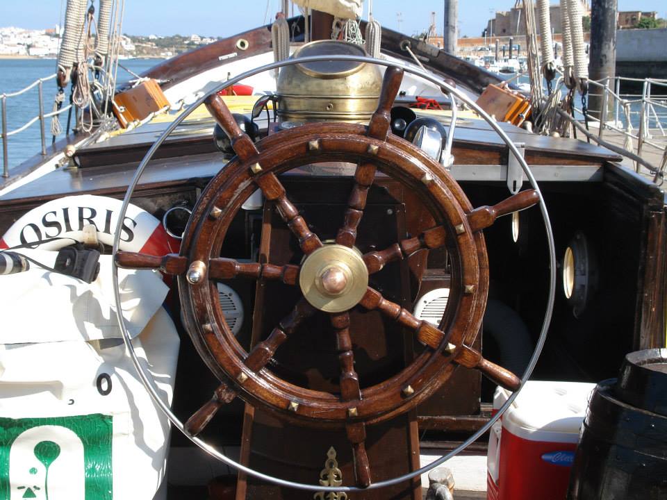 Tour Of Sailboat To Benagil With Entry In The Caves