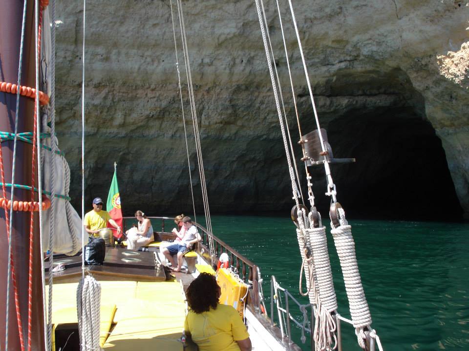 Tour Of Sailboat To Benagil With Entry In The Caves