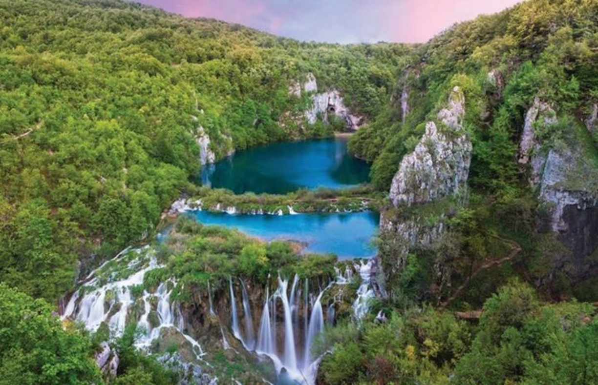 Plitvice Lakes Day Trip From Zagreb