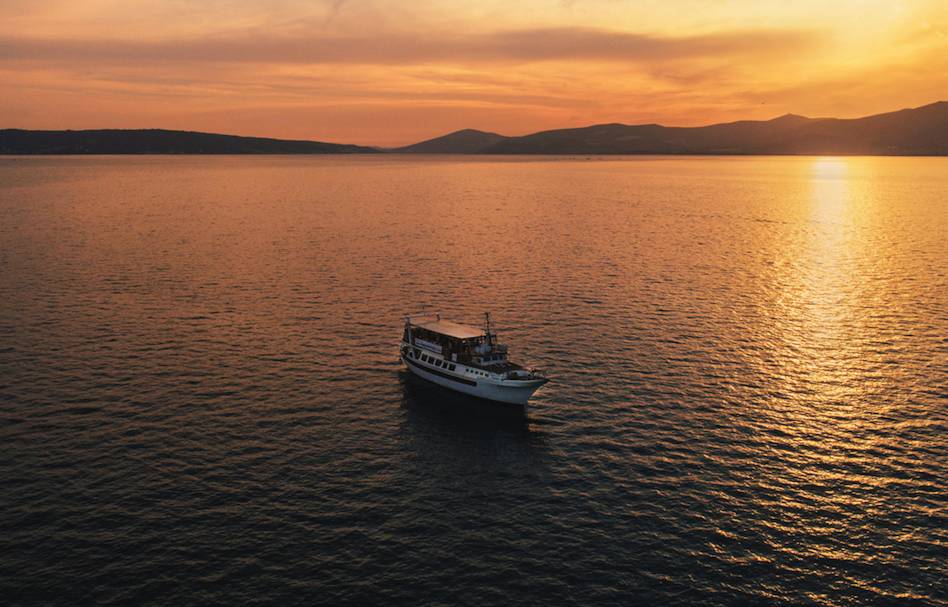Sunset Cruise Along Split's Seafront