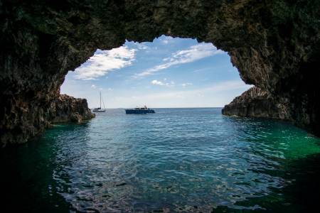 Grüne Höhle von Dalmatien