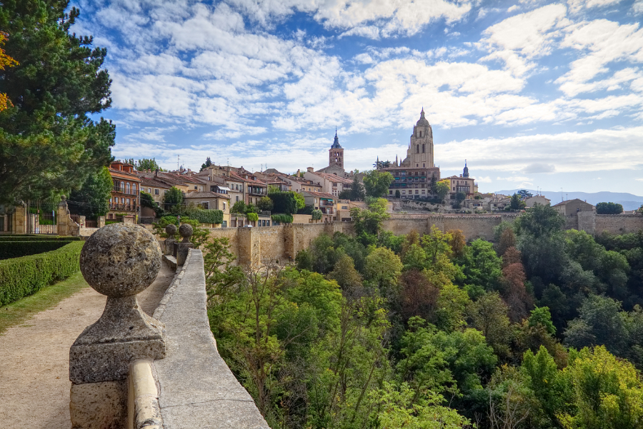 Escorial & Segovia Tour From Madrid