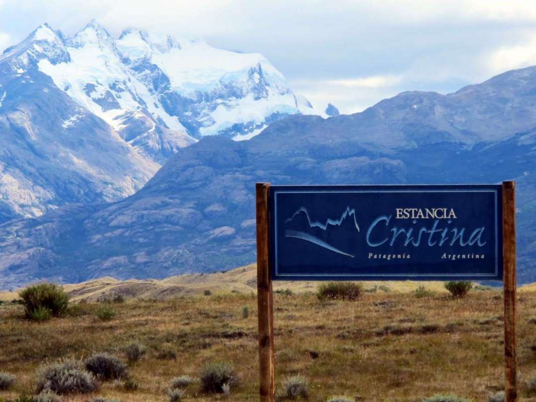 From El Calafate: Full-Day Excursion To Estancia Cristina With Boat Tour & Lunch
