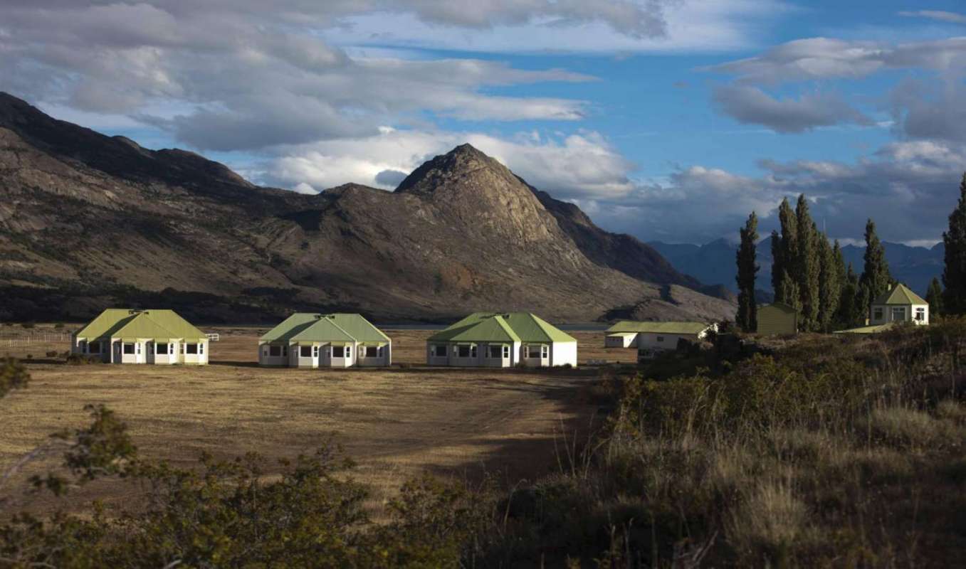 From El Calafate: Full-Day Excursion To Estancia Cristina With Boat Tour & Lunch