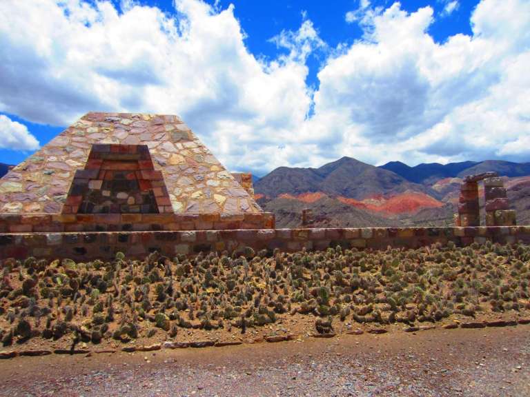 Excursión De Día Completo A La Quebrada De Humahuaca Saliendo De Salta ...