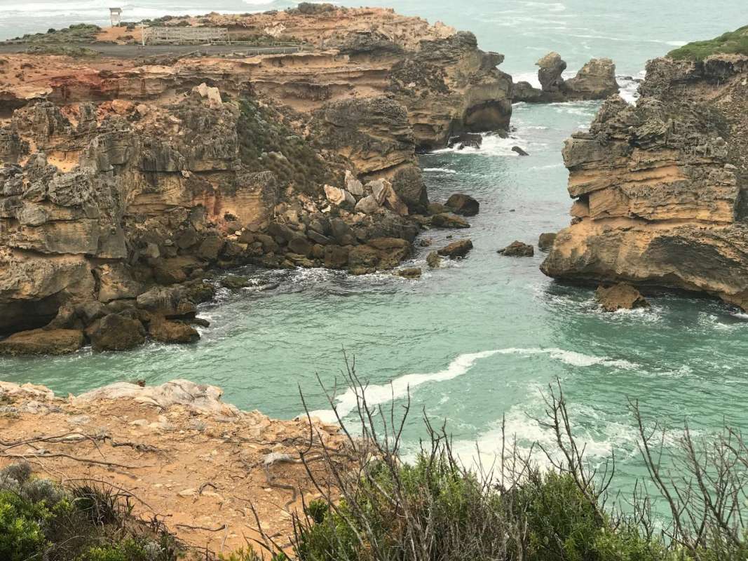 From Mount Gambier: Small-Group Tour To Blue Lake, Caves & Coast With Lunch