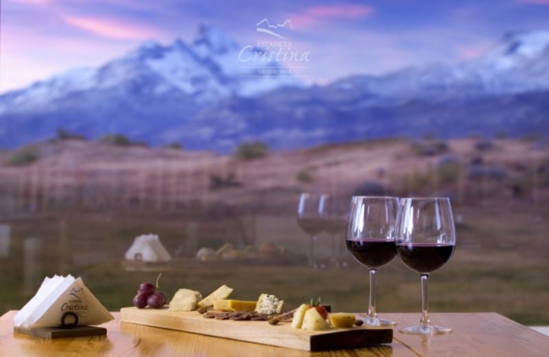 From El Calafate: Full-Day Excursion To Estancia Cristina With Boat Tour & Lunch