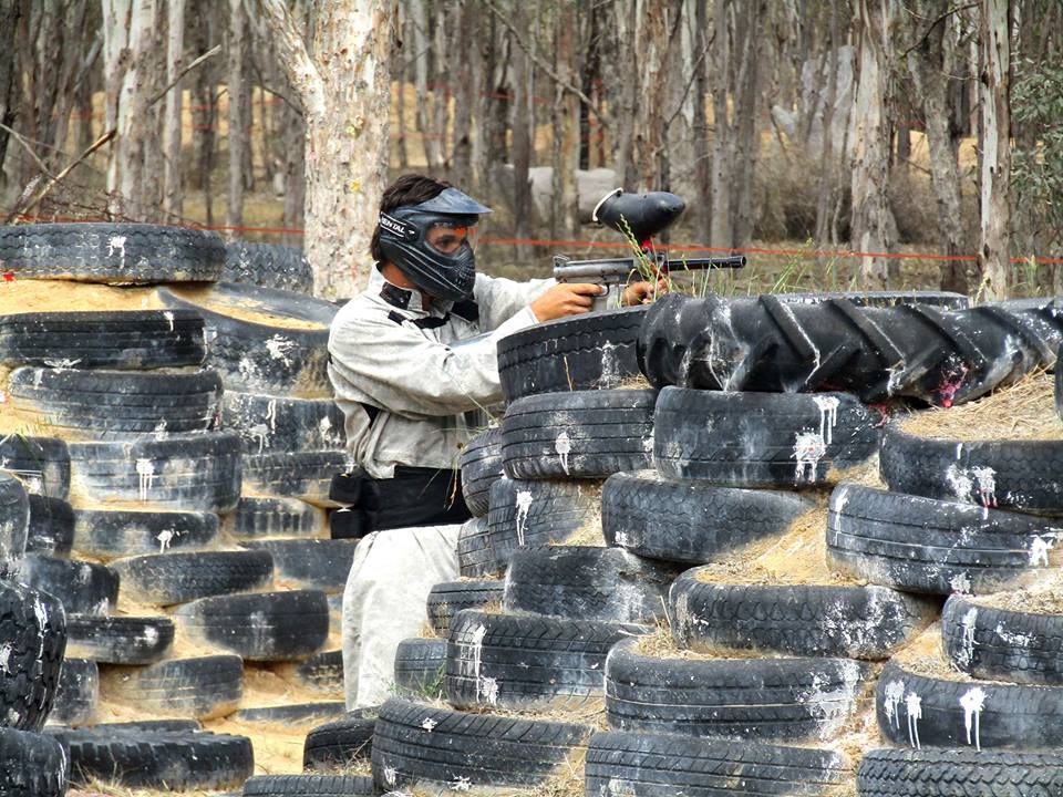 Moama: 3-Hour Paintball Session With + 200 Paint Balls