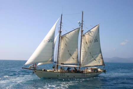 All-Inclusive Ganztagestour Auf Dem Segelschiff Zu Den Whitsunday Islands Mit Schnorcheln