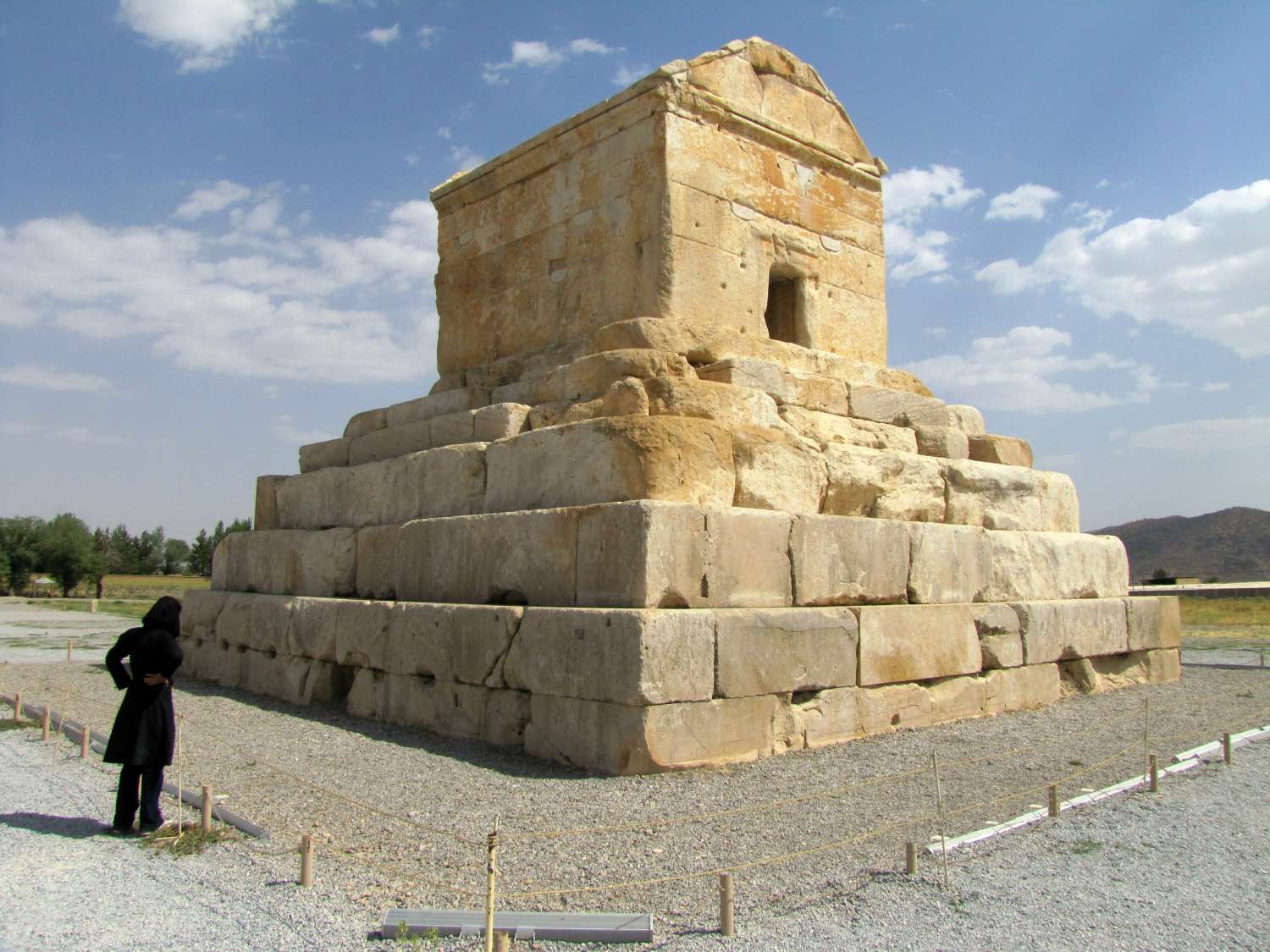 Pasargadae Top Tours and Tips | experitour.com