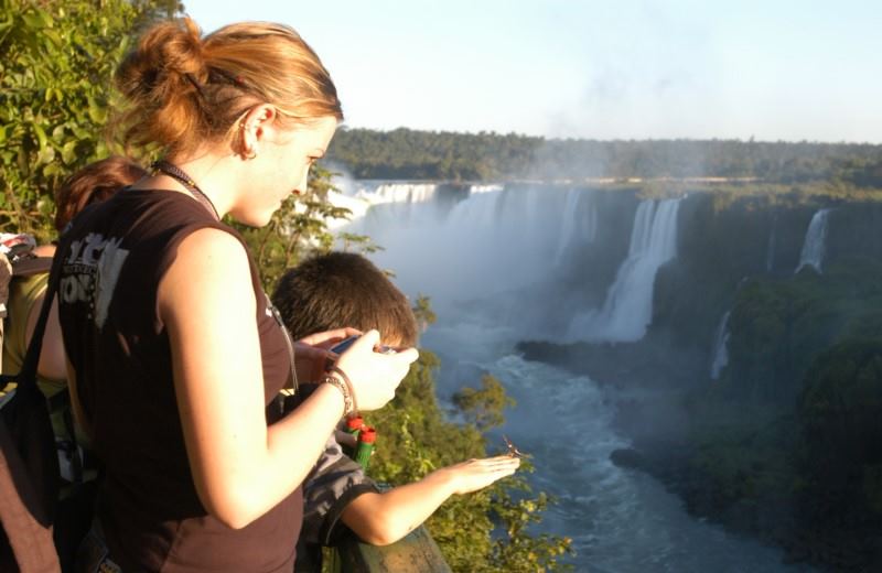 Puerto Iguazu: Small Group Excursion To Iguazu Falls In The Brazilian Side