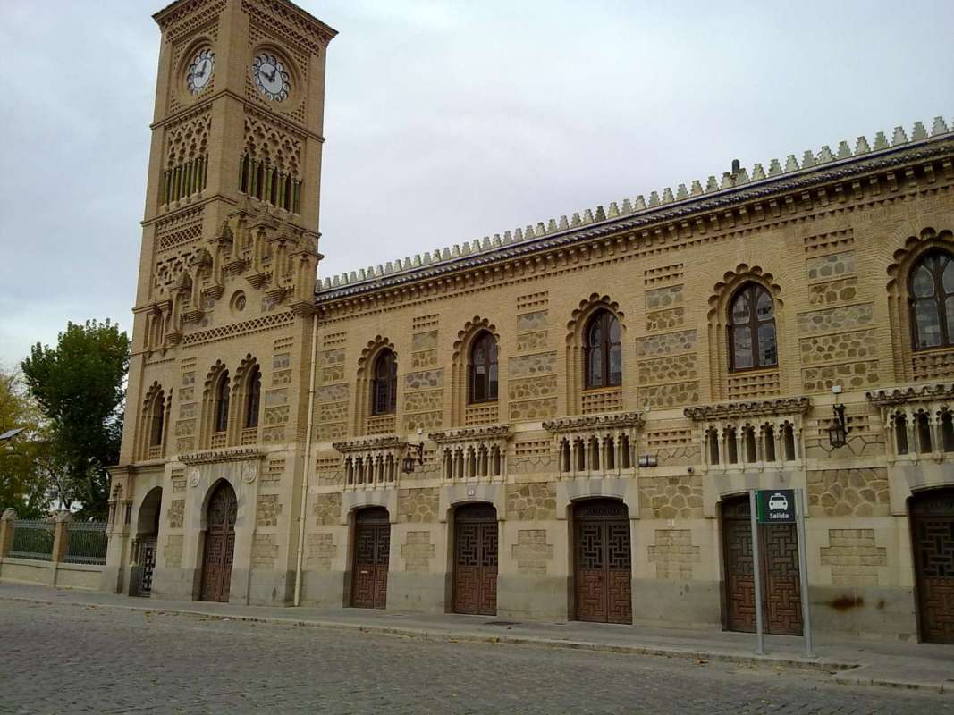 Day Trip To Toledo By Luxury Bus: All Inclusive Tour