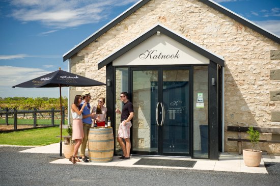 From Mount Gambier: Small-Group Tour To Coonawarra Wine Region With Tastings
