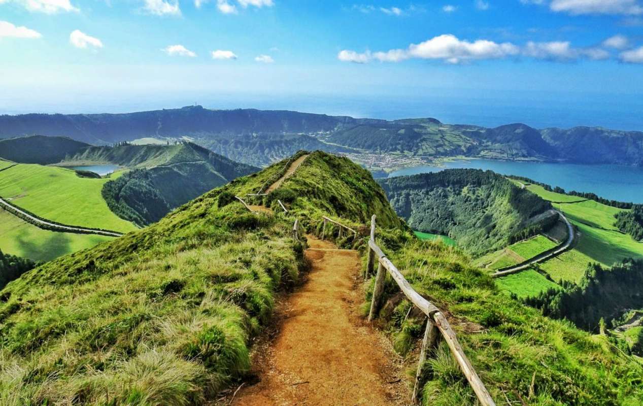 Private Full-Day Tour To Sete-Cidades & Lagoa Do Fogo Starting From Ponta Delgada